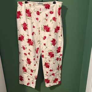 Floral Print Capri Pants with Red Roses